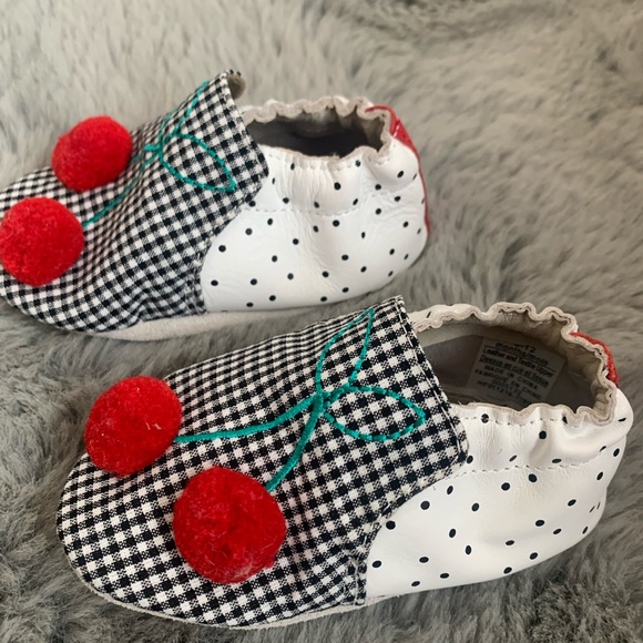 Robeez soft soles for babies - Picture 3 of 5